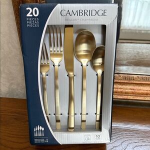 Cambridge Beacon Champagne 20-Piece Gold Flatware Set. Service for 4.
